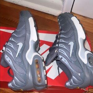 air max plus grey boys - big kids